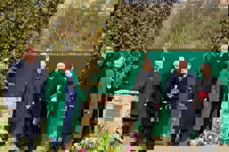 Provost Gillian Renwick with local religious leaders and Dr Elizabeth Swain at the unveiling of cairn in Auld Aisle Cemetery 