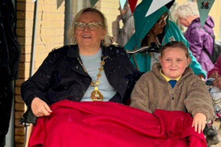Provost Gillian Renwick with Ayla