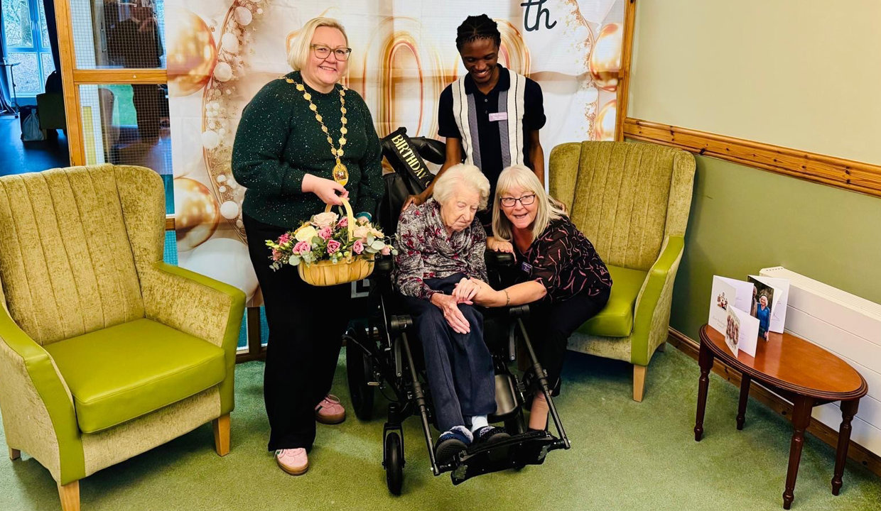 Provost Renwick with Mrs Clark on her birthday