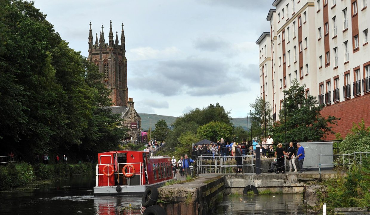Boat trip on the Forth and Clyde Canal